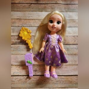 13" Disney Tangled Animatronic Singing Princess Rapunzel Doll w/ Accessories